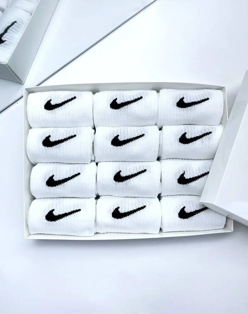 Подарунковий набір в боксі високі Шкарпетки Nike - Білі - Бавовна 12 пар - фото 1