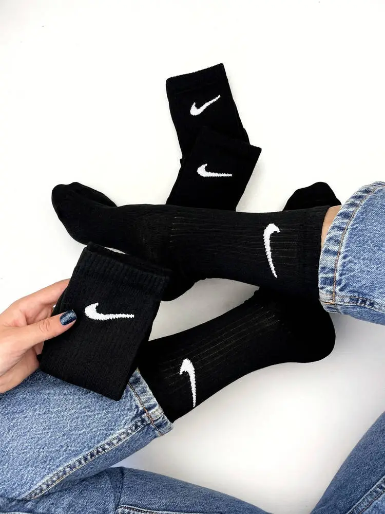 Високі чоловічі Шкарпетки Nike  - Чорні - Подарунковий набір у коробці 5 пар - фото 1